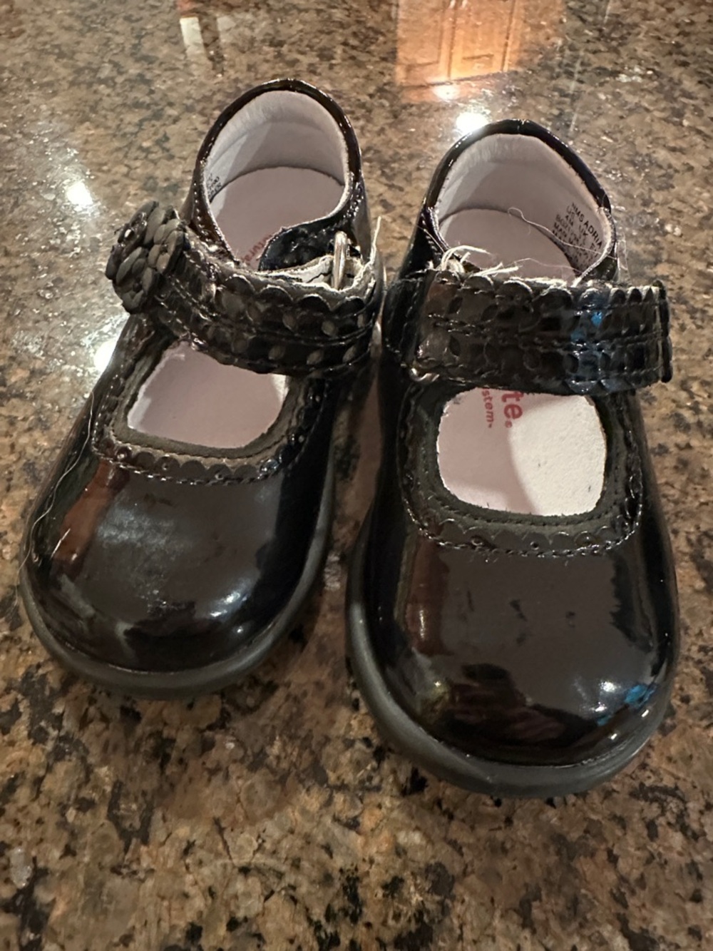 Stride Rite Girls Black Patent Mary Jane with Flower Strap